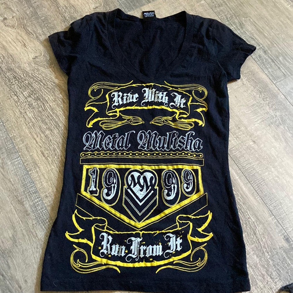 Small metal mulisha tee